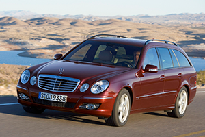 W211